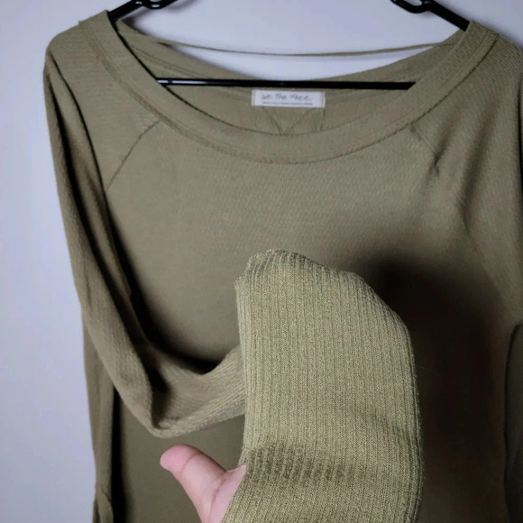 Free People Green Thermal Long Sleeve | We The Free Sweater | Size S - Picture 2 of 7